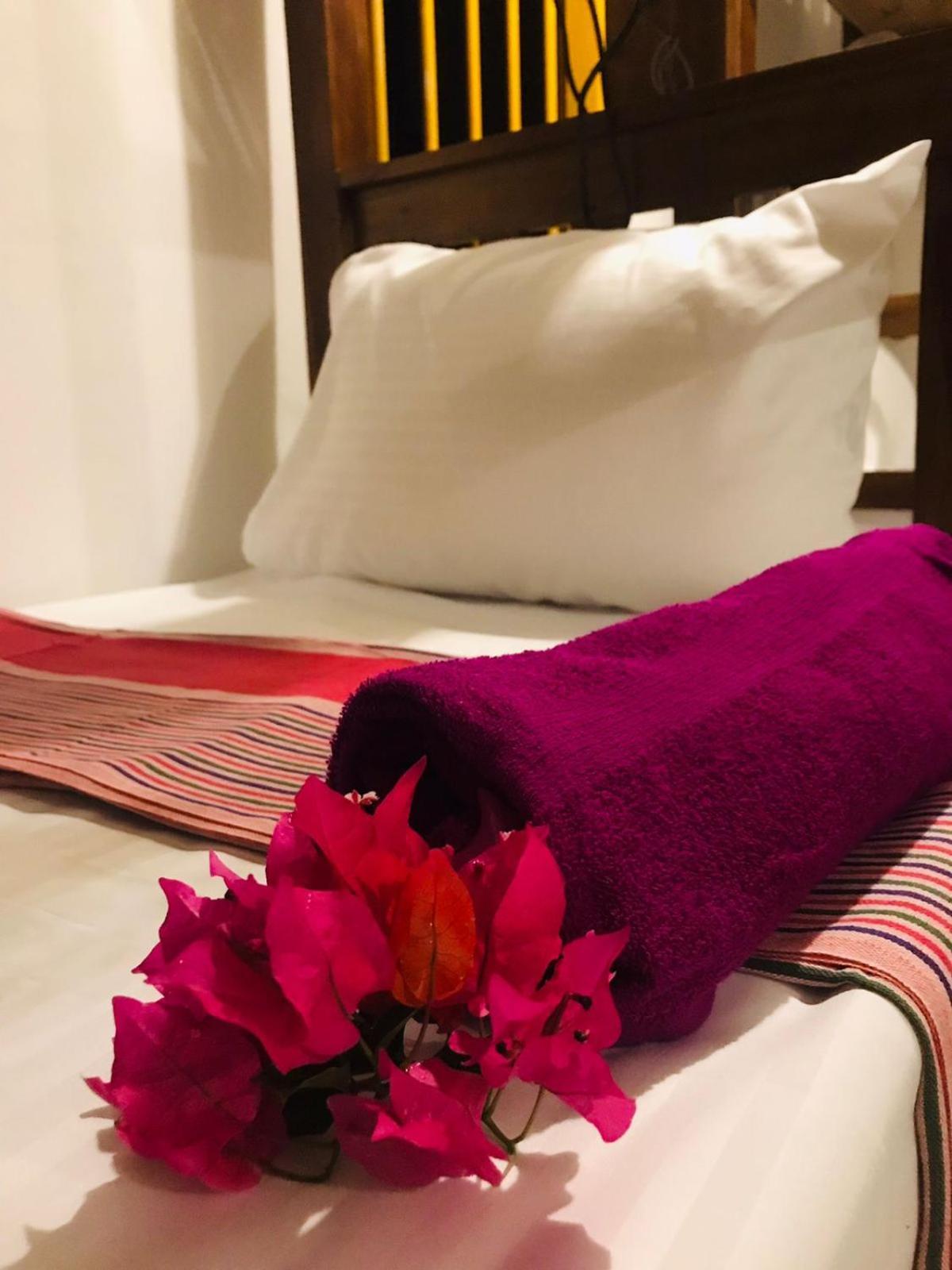 ديكويلاّ تين Tharurashmi Sea Pond Villa & Surf Hostel - Hiriketiya المظهر الخارجي الصورة