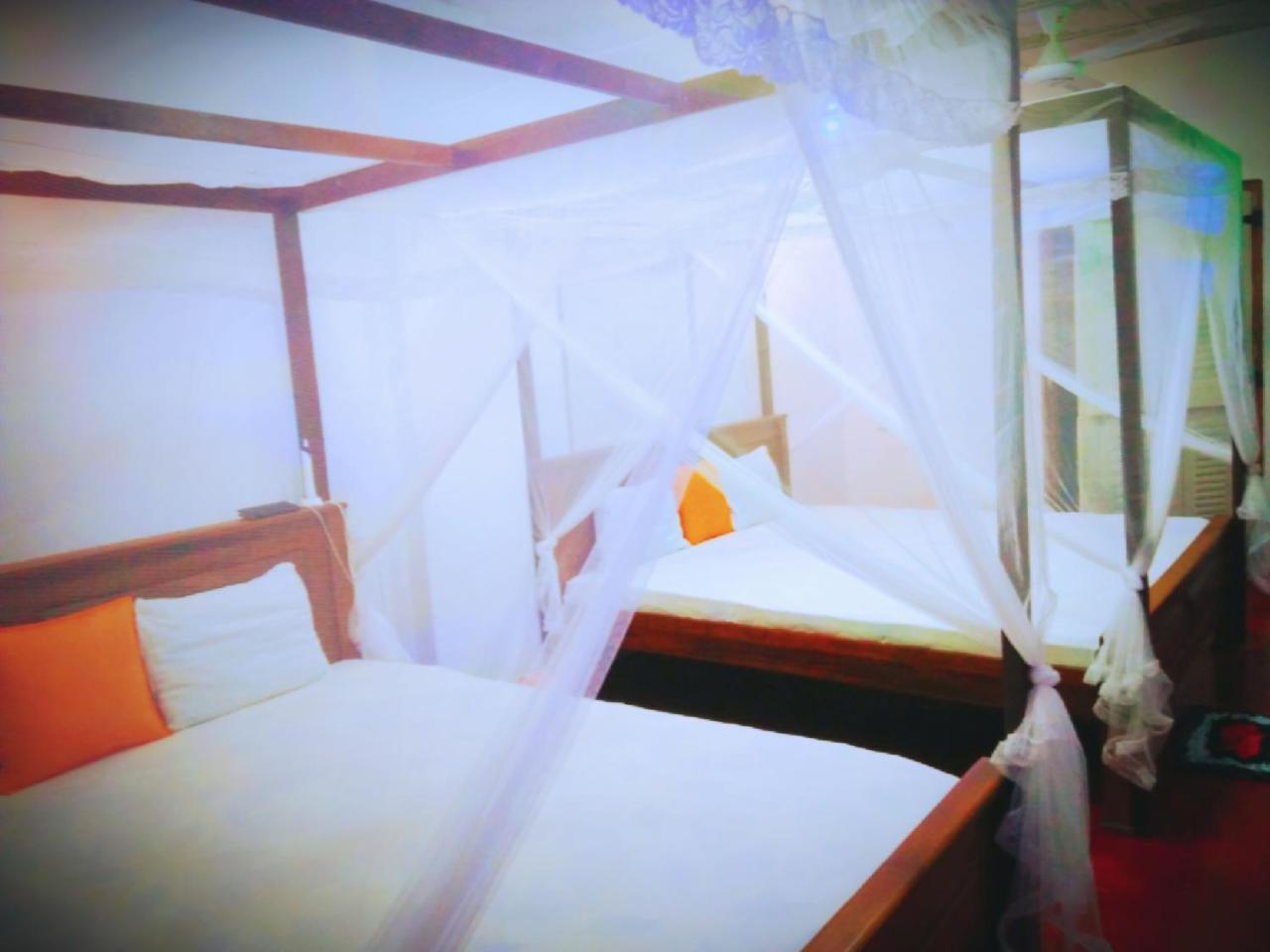 ديكويلاّ تين Tharurashmi Sea Pond Villa & Surf Hostel - Hiriketiya المظهر الخارجي الصورة